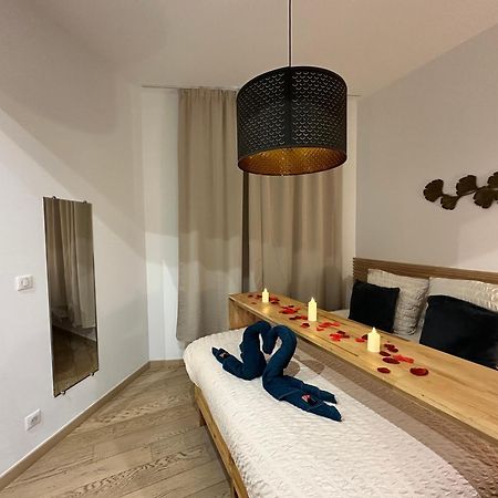Mieuxqualhotel Jacuzzi Privatif La Parenthese Bordeaux Exterior photo